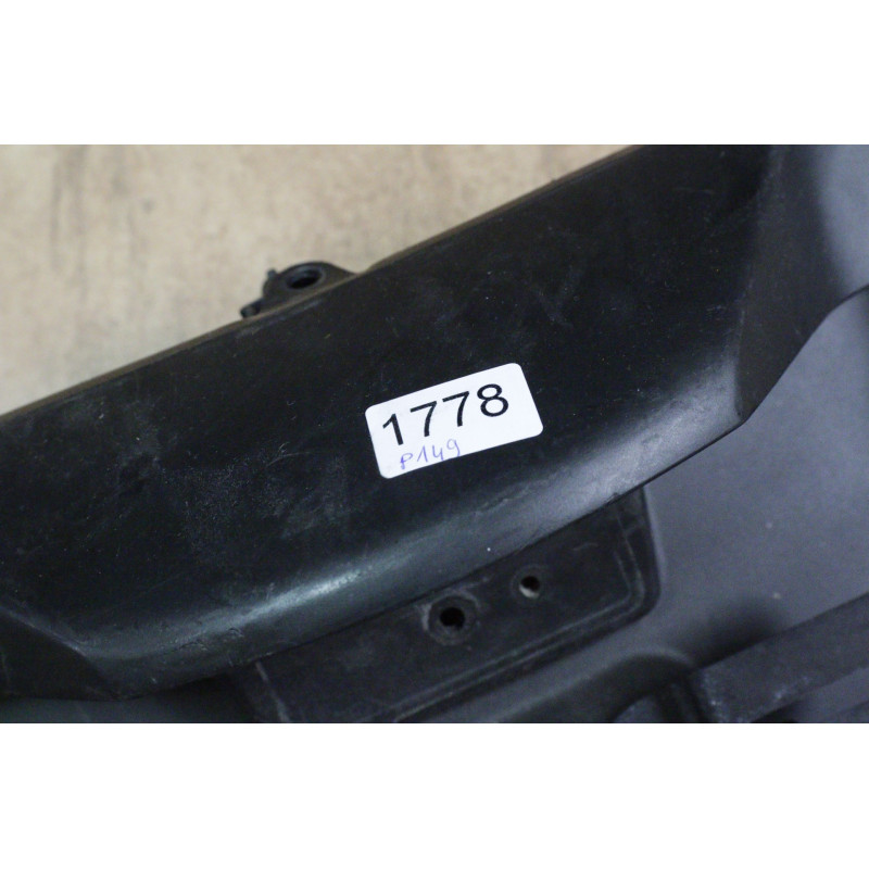 Błotnik tylny kompletny