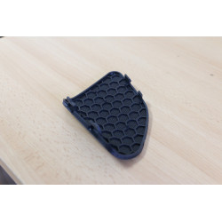 Kratka na głośnik przedni