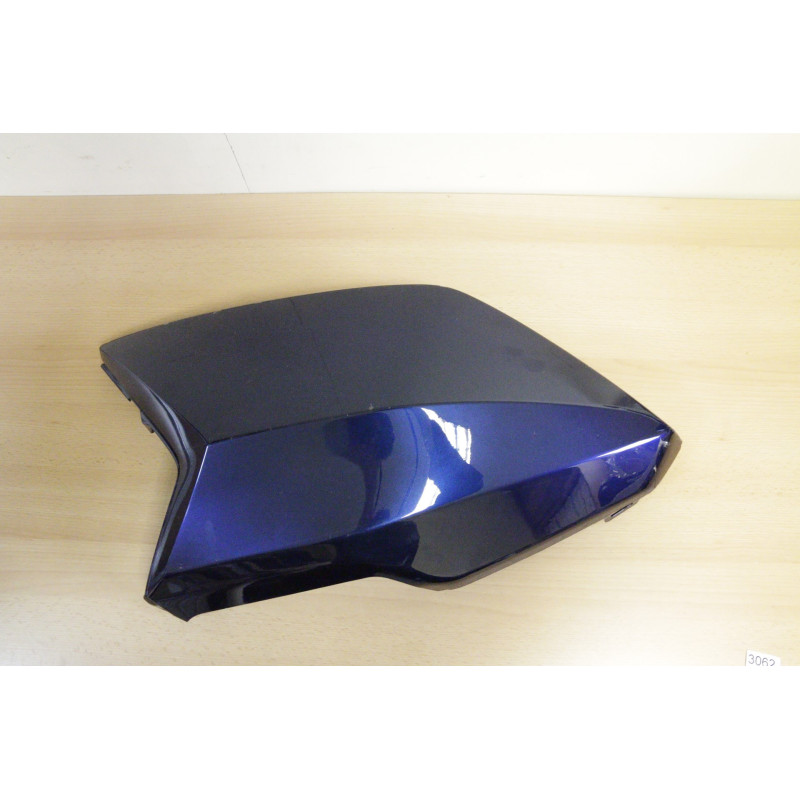 Bok kufra centralnego L owiewka 18-20