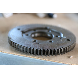 Tryby przekładni silnika zębatka