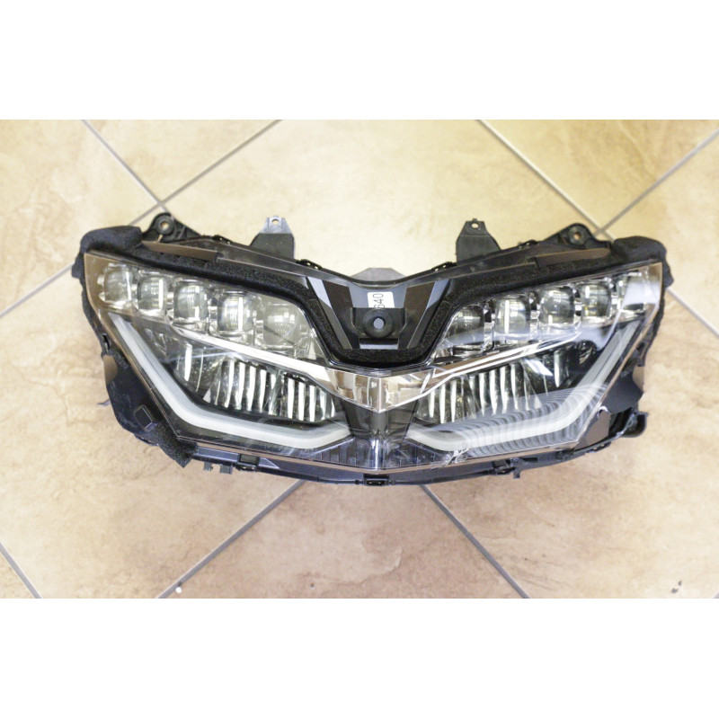 Lampa przednia 2018+