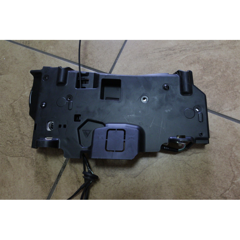 Mechanizm zamek kufra Prawego