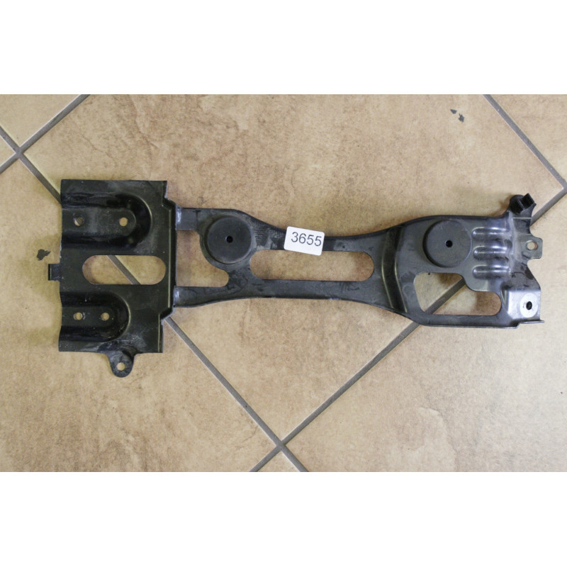 Uchwyt, mocowanie zbiornika paliwa 18-