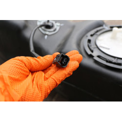 Zbiornik paliwa z pompką, bak