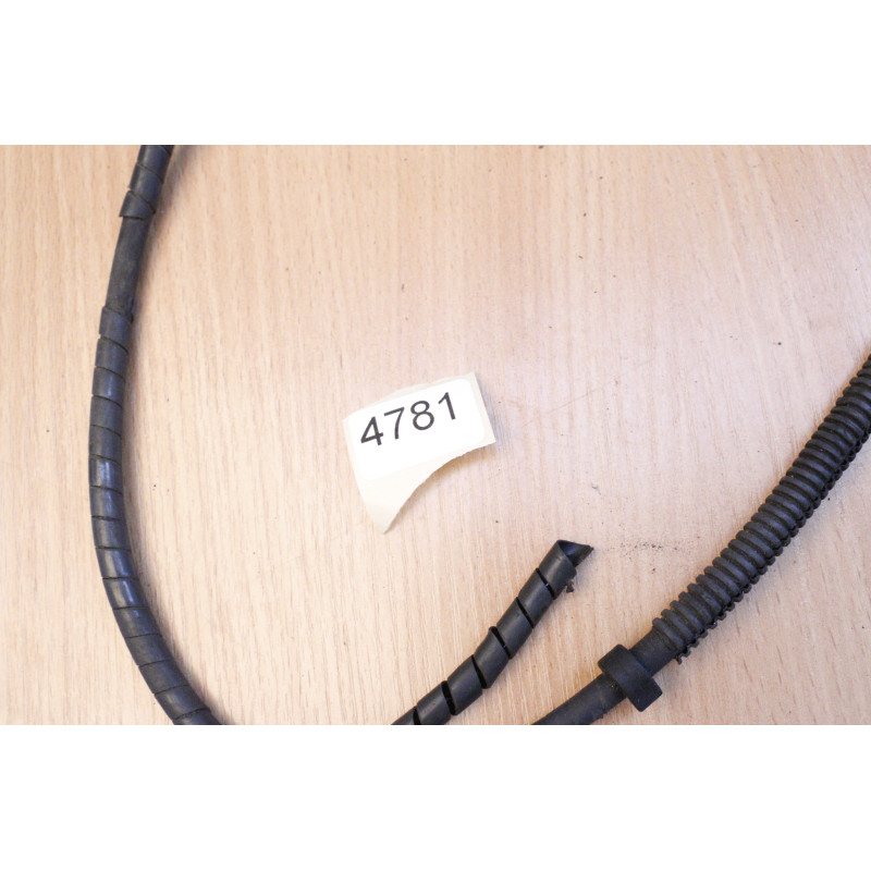 Przewód wysokiego napięcia