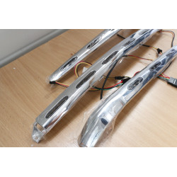 Listwy na kufer górny centralny |czarne