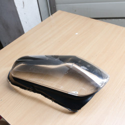 Klosz lampy przedniej