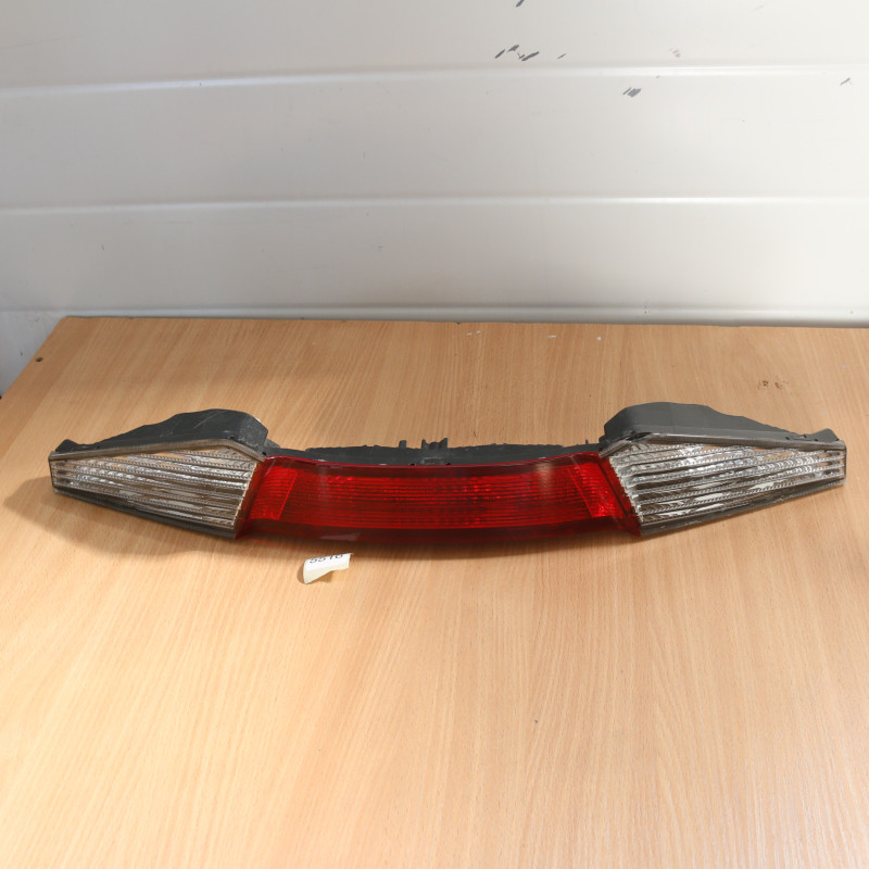 Lampa tylna kompletna z wiązką 2012