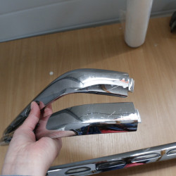 Listwy kufra centralnego komplet używane