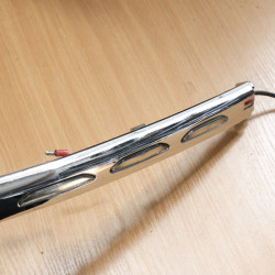 Listwy kufra centralnego komplet używane