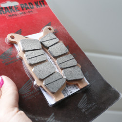 Klocki hamulcowe przód HONDA