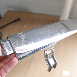 Listwa nad obudowę silnika