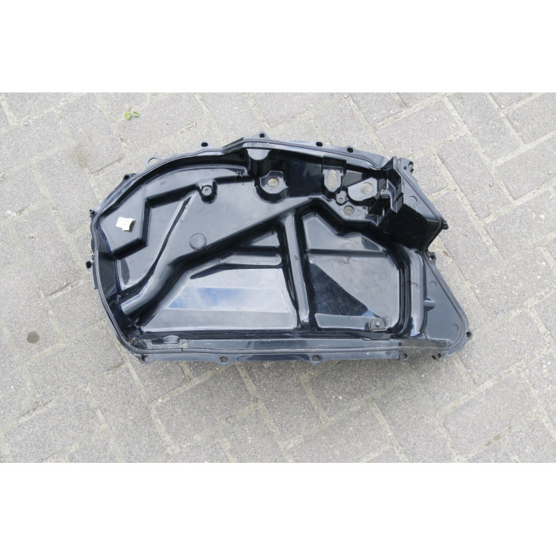 Wypełnienie kufra lewego 2012-17