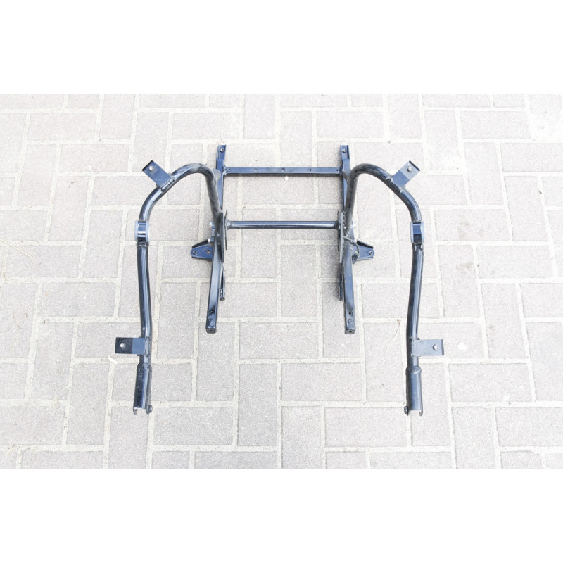 Stelaż kufrów tylny