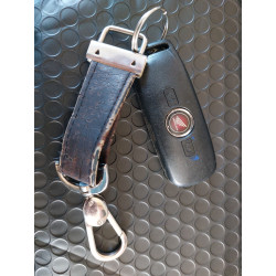 Kluczyk używany 18-24