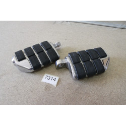 Podnóżek spacerówka kierowcy