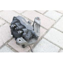 Zacisk zaciski hamulcowe przód