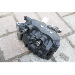 Zacisk zaciski hamulcowe przód zaxisk