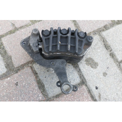 Zacisk zaciski hamulcowe przód zaxisk