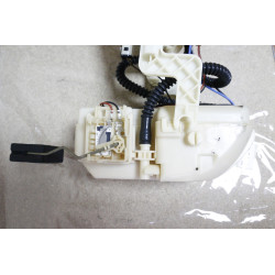 Pompa paliwa z pływakiem