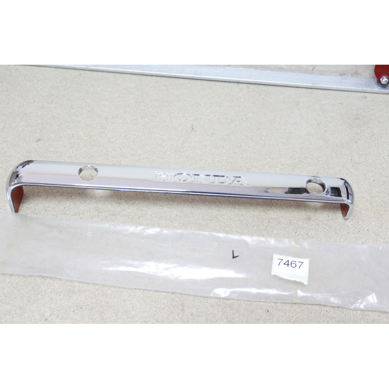 Listwa pokrywy silnika lewa Honda