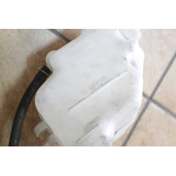 Zbiorniczek wyrównawczy płynu chłodniczego