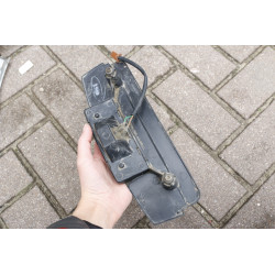 Oświetlenie tablicy rejestracyjnej lampka