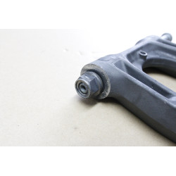 Wahacz mocowanie przód