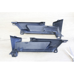 Osłona osłony mocowań (podestu)