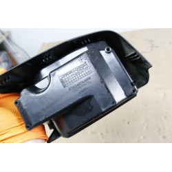 Schowek pasażera prawy 06-17