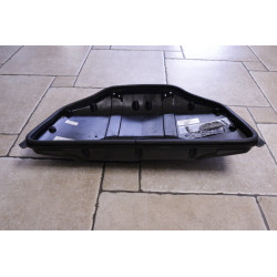 Wypełnienie pokrywy kufra centralnego